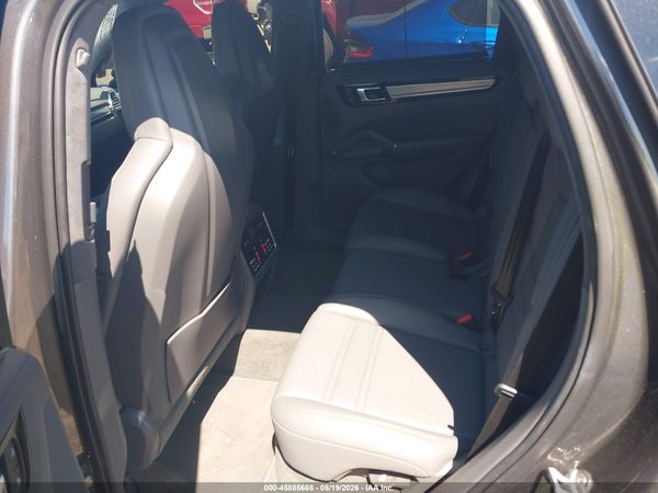 2023 PORSCHE CAYENNE GTS