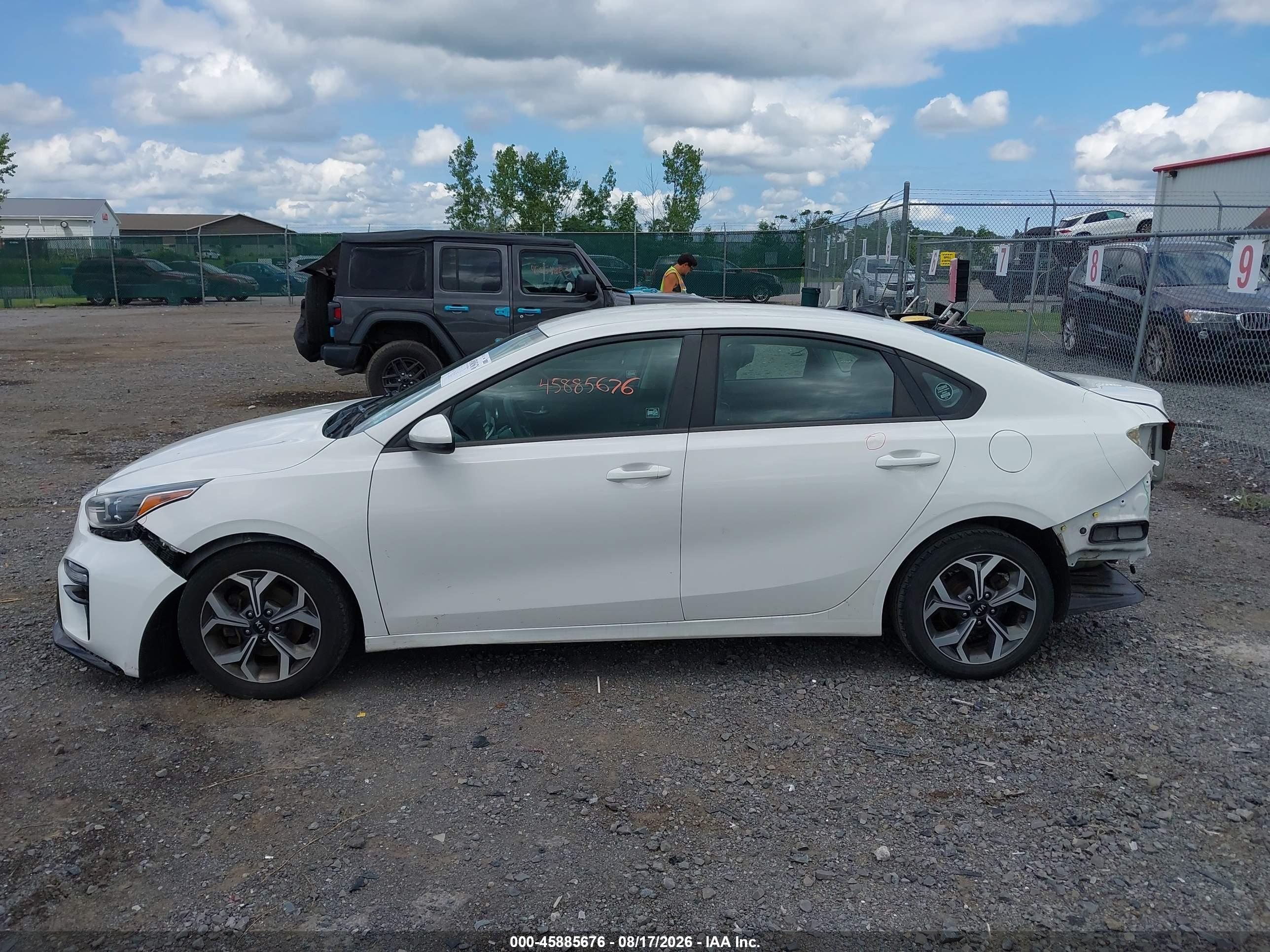 2019 KIA FORTE LXS