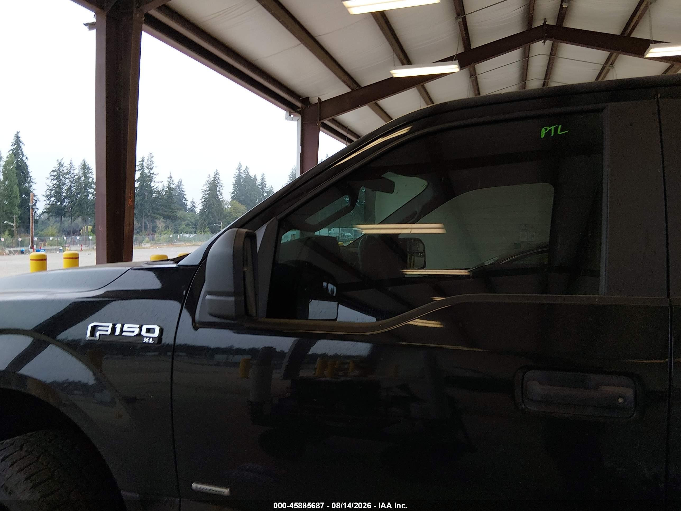 2017 FORD F-150 XL
