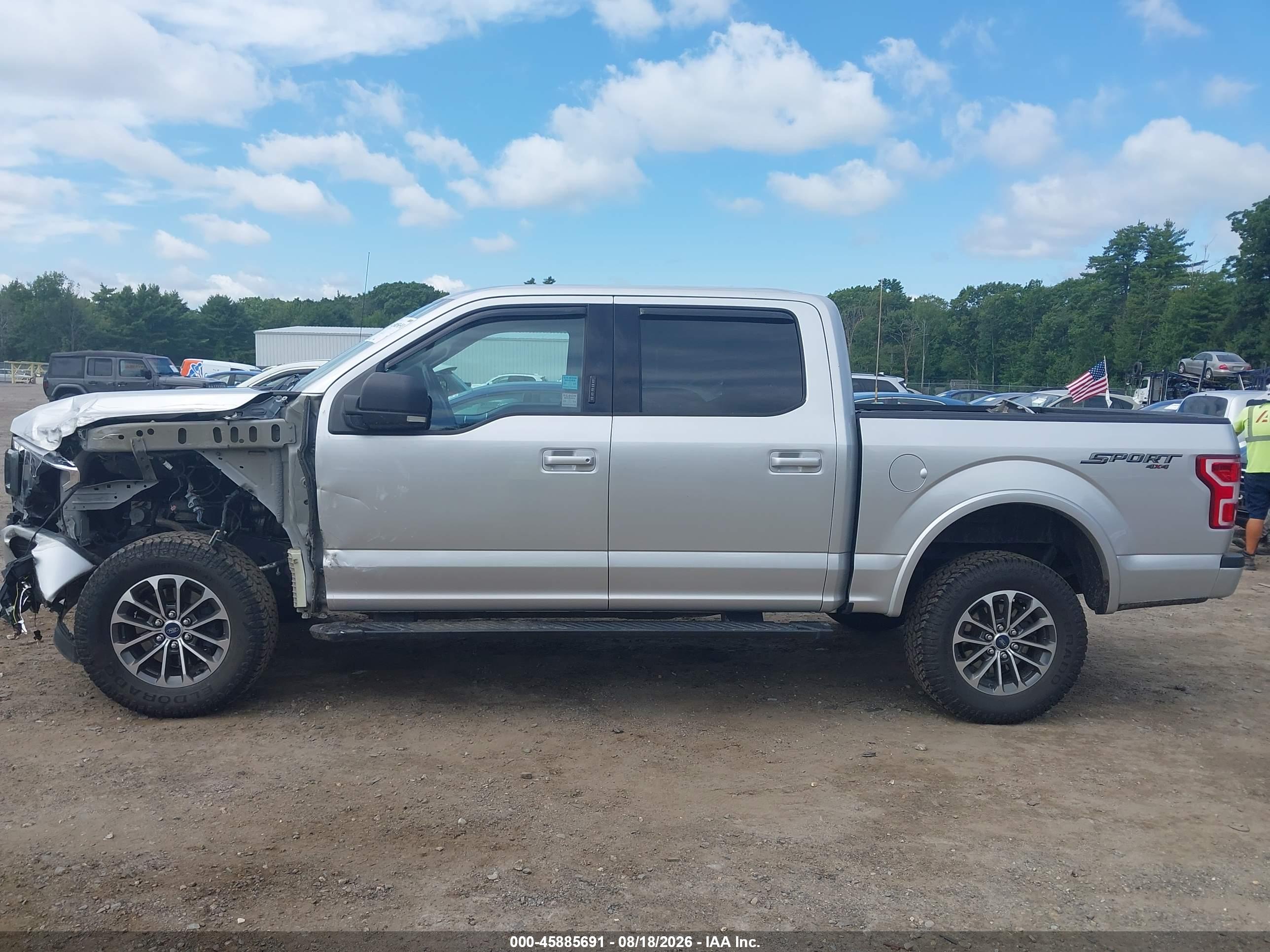 2019 FORD F-150 XLT
