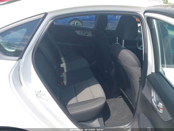 2023 KIA FORTE LXS