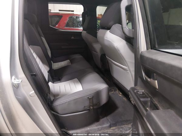 2025 TOYOTA TACOMA TRD SPORT — I8