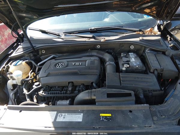2017 VOLKSWAGEN PASSAT 1.8T R-LINE — I10