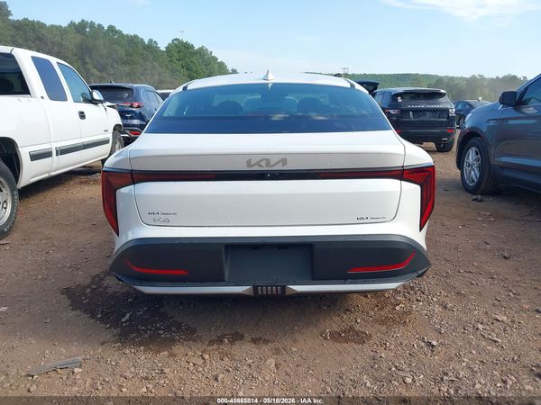 2026 KIA K4 LX