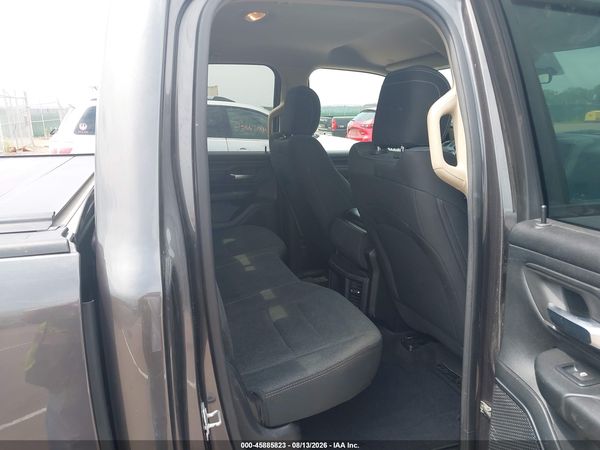 2020 RAM 1500 TRADESMAN  4X4 6'4 BOX