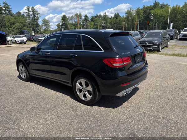 2017 MERCEDES-BENZ GLC 300