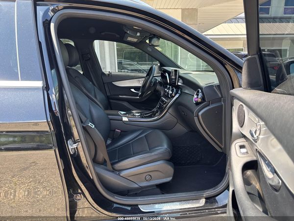 2017 MERCEDES-BENZ GLC 300 GLC300