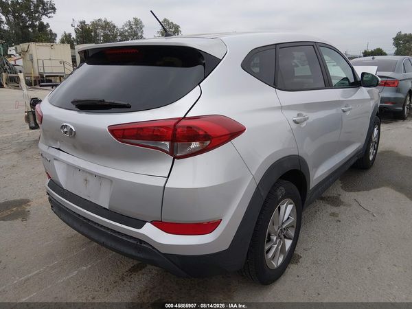 2018 HYUNDAI TUCSON SE