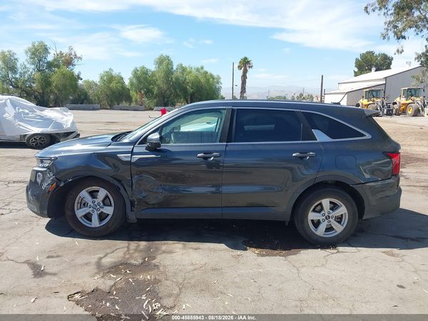 2022 KIA SORENTO LX