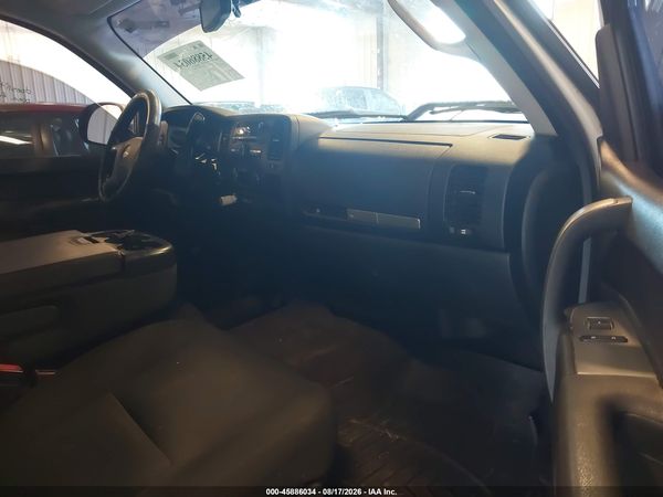 2013 CHEVROLET SILVERADO 1500 LT — I5