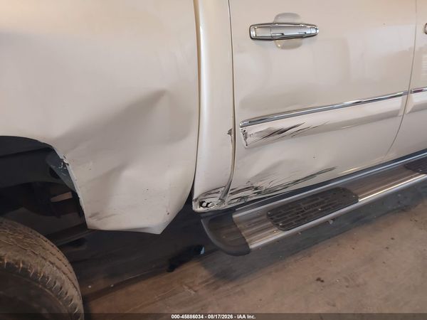 2013 CHEVROLET SILVERADO 1500 LT — I152