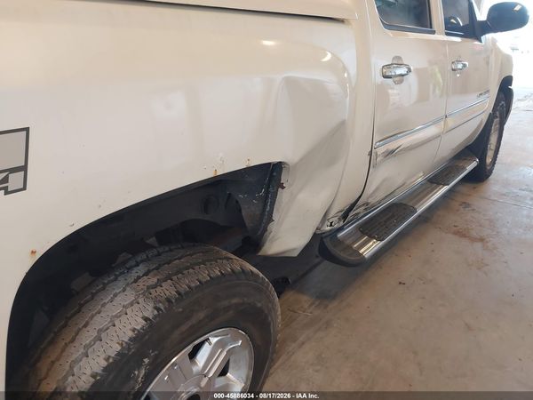 2013 CHEVROLET SILVERADO 1500 LT — I154