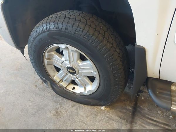 2013 CHEVROLET SILVERADO 1500 LT — I155