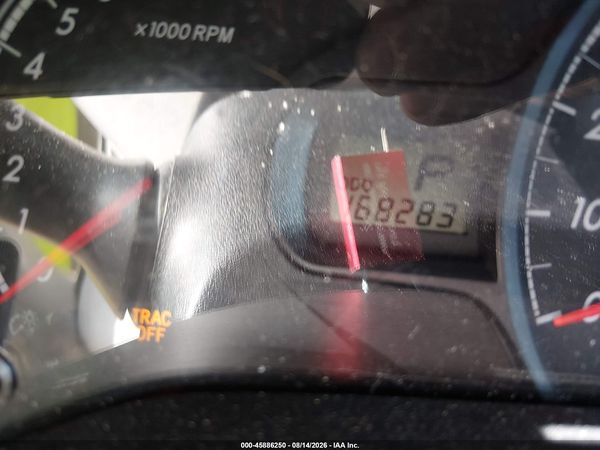 2013 TOYOTA SIENNA LE V6 8 PASSENGER — I118