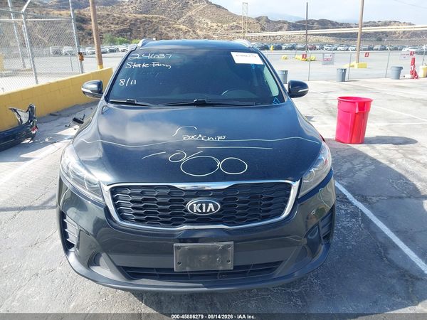 2019 KIA SORENTO 2.4L LX