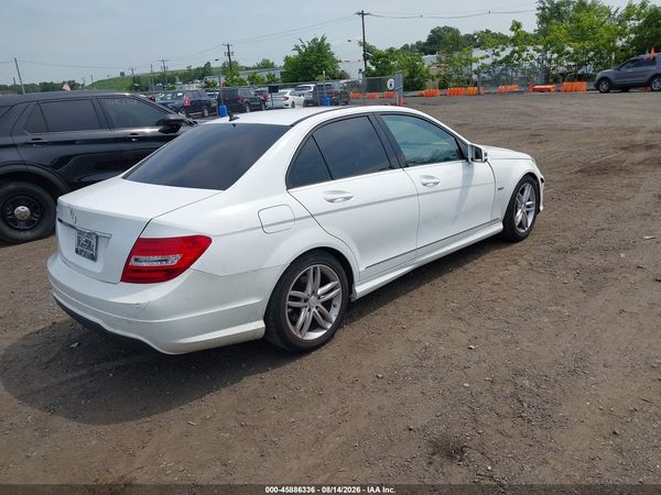 2014 MERCEDES-BENZ C 250 SPORT