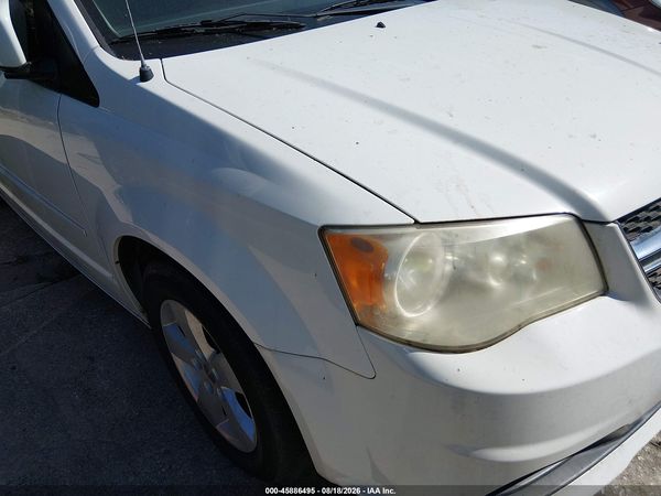 2013 DODGE GRAND CARAVAN SE