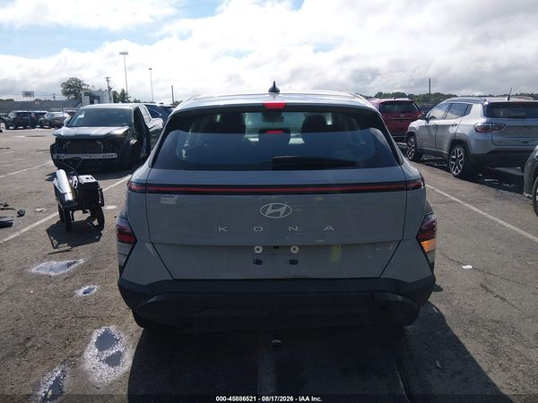 2024 HYUNDAI KONA SE
