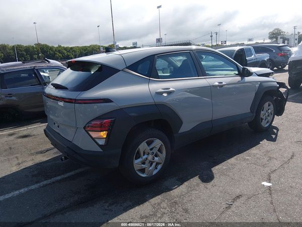 2024 HYUNDAI KONA SE