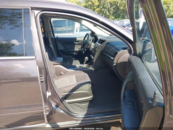 2015 CHEVROLET TRAVERSE LT — I5