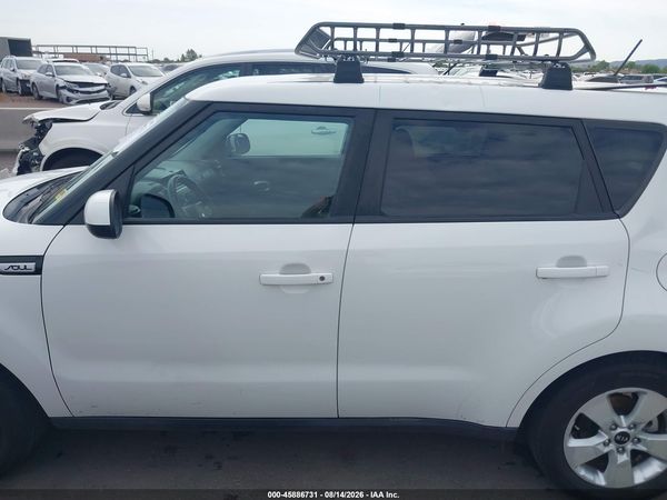 2019 KIA SOUL Base