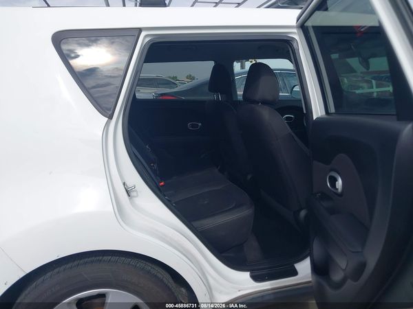 2019 KIA SOUL Base