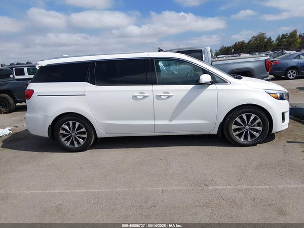 2018 KIA SEDONA SX