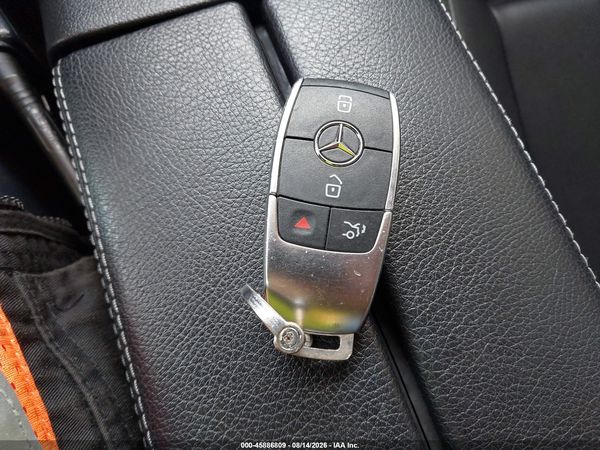 2021 MERCEDES-BENZ GLB 250 4MATIC