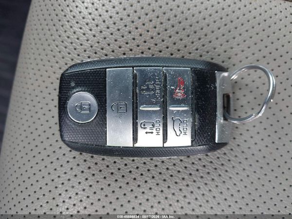 2016 KIA SEDONA EX