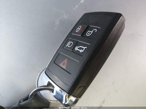 2024 LAND ROVER RANGE ROVER VELAR P250 DYNAMIC SE