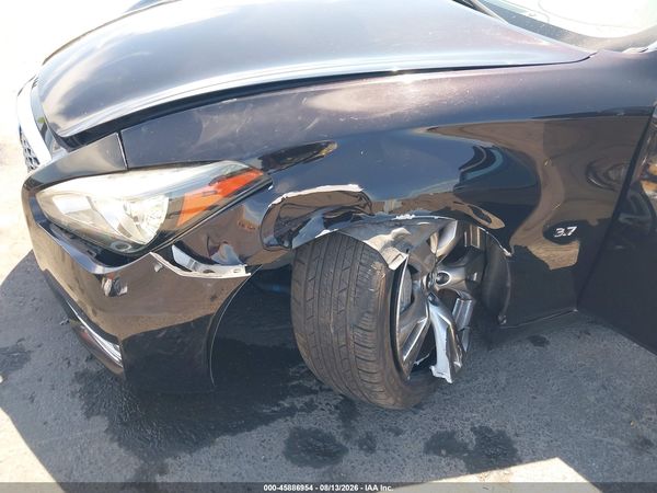 2016 INFINITI Q70 3.7
