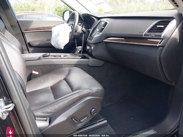 2019 VOLVO XC90 T6 MOMENTUM