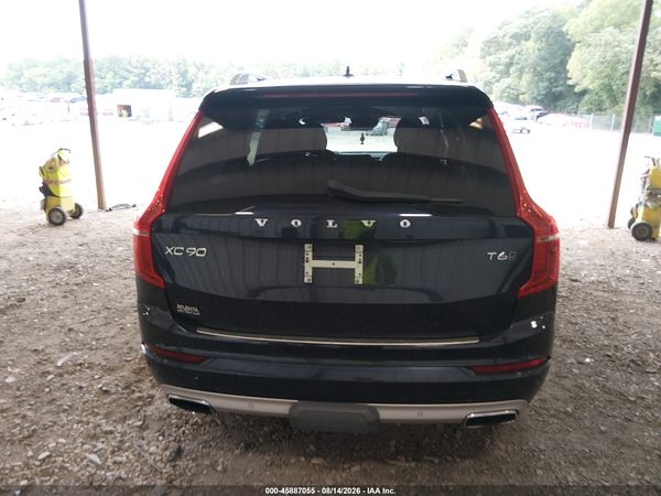 2017 VOLVO XC90 T6 MOMENTUM
