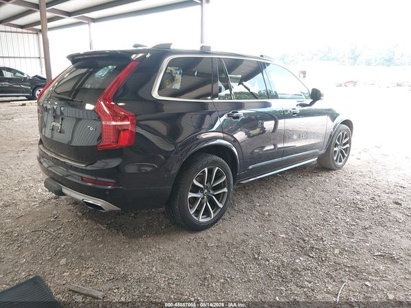 2017 VOLVO XC90 T6 MOMENTUM