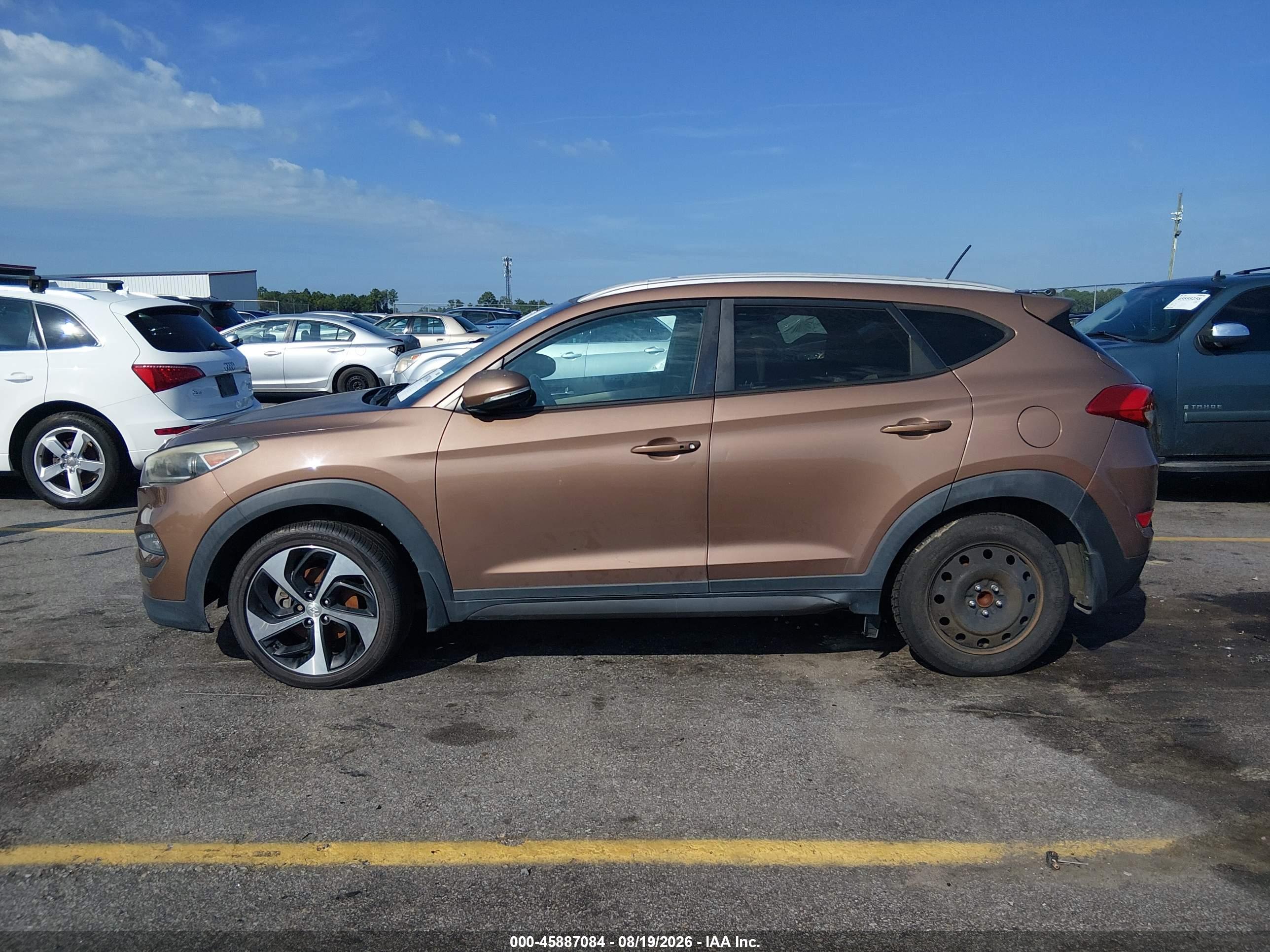 2016 HYUNDAI TUCSON SPORT