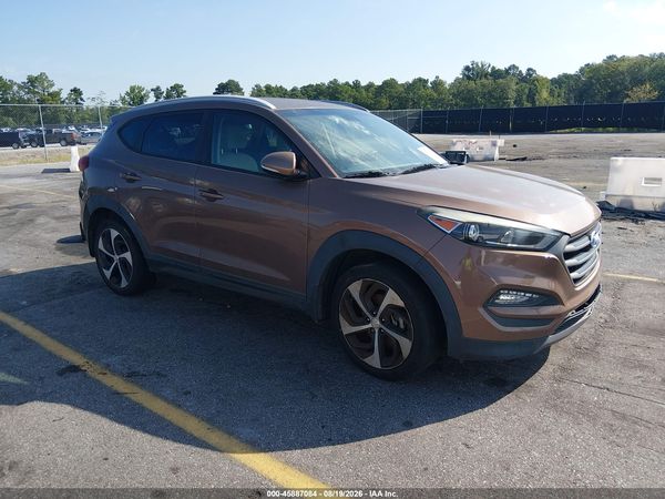 2016 HYUNDAI TUCSON SPORT