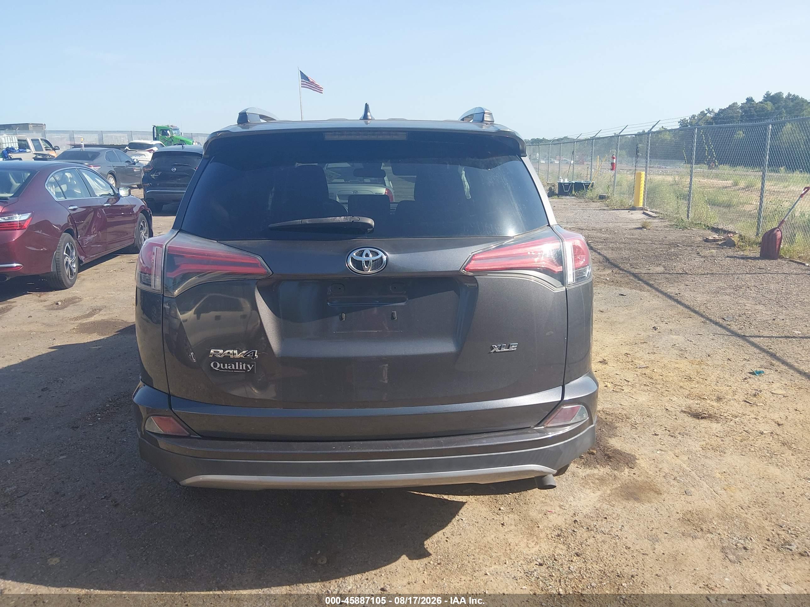 2017 TOYOTA RAV4 XLE