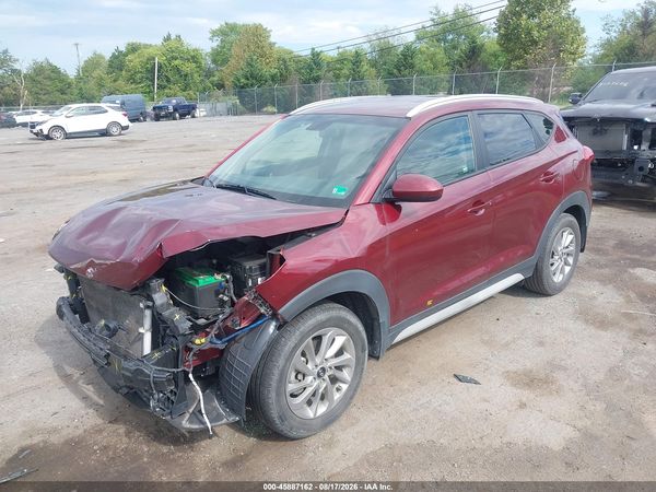 2017 HYUNDAI TUCSON SE