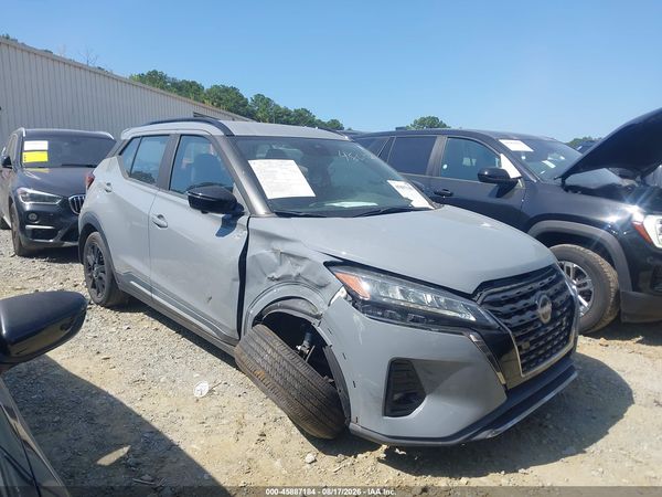 2023 NISSAN KICKS SR XTRONIC CVT