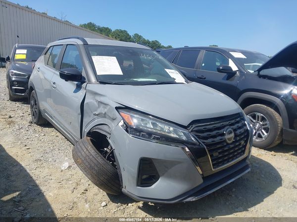 2023 NISSAN KICKS SR XTRONIC CVT