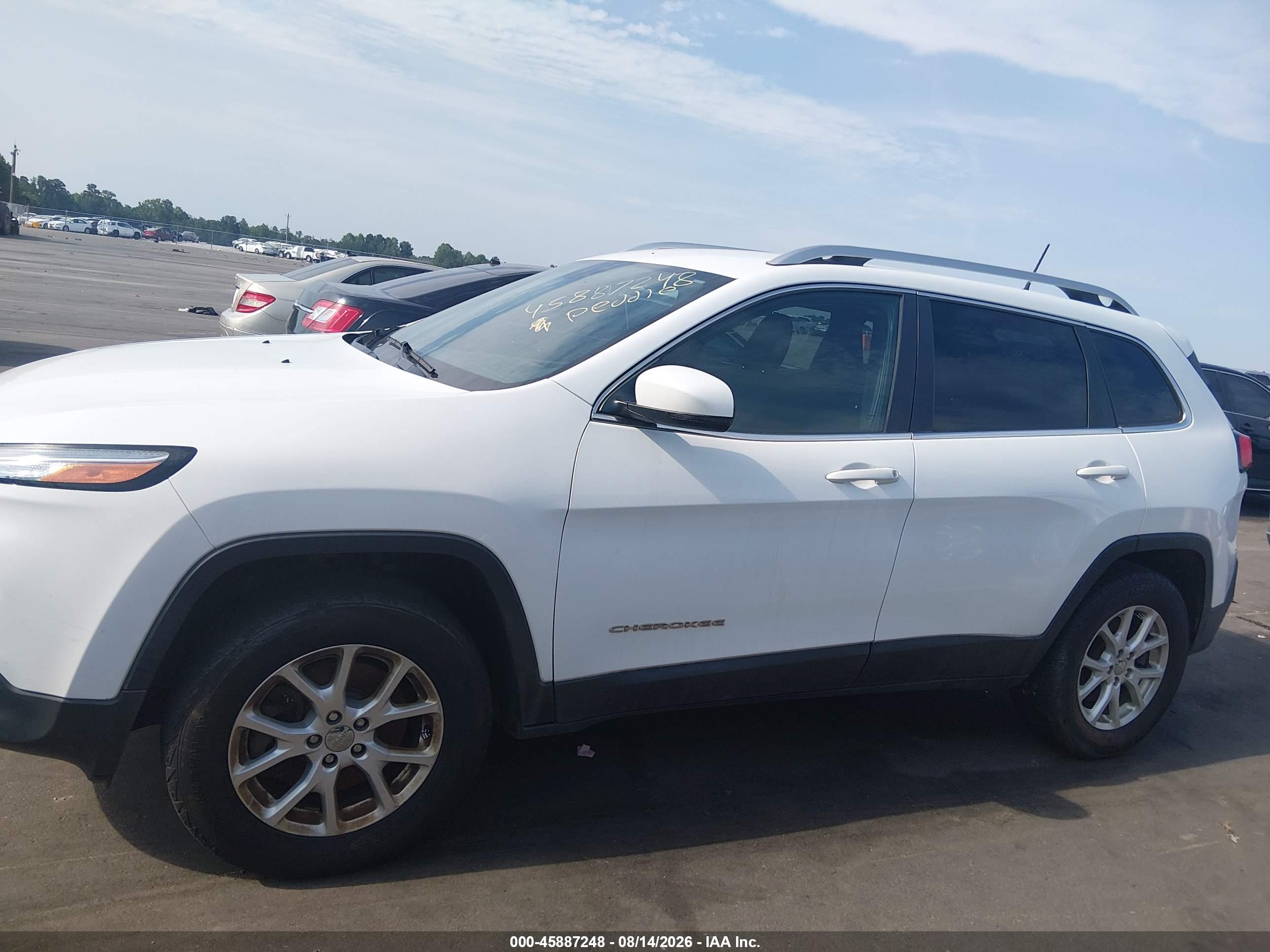 2016 JEEP CHEROKEE LATITUDE