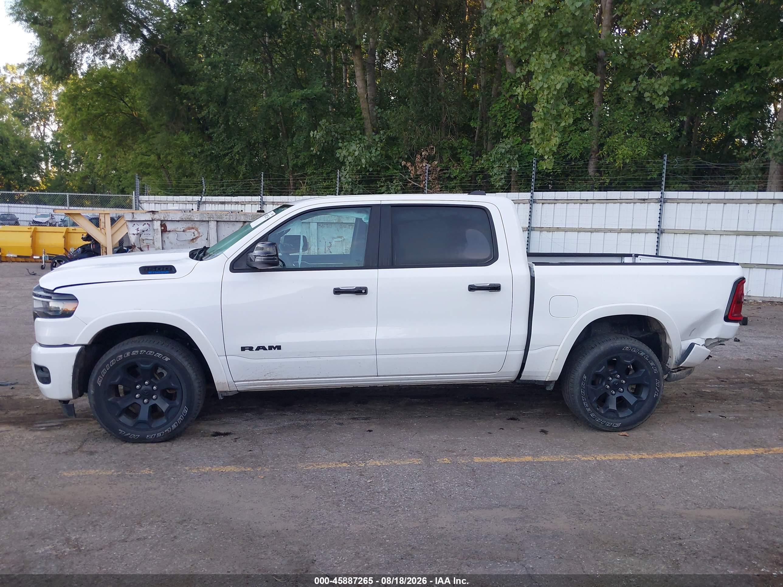 2025 RAM 1500 BIG HORN  4X4 5'7 BOX