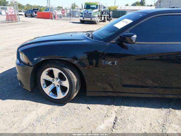 2013 DODGE CHARGER SXT — I6