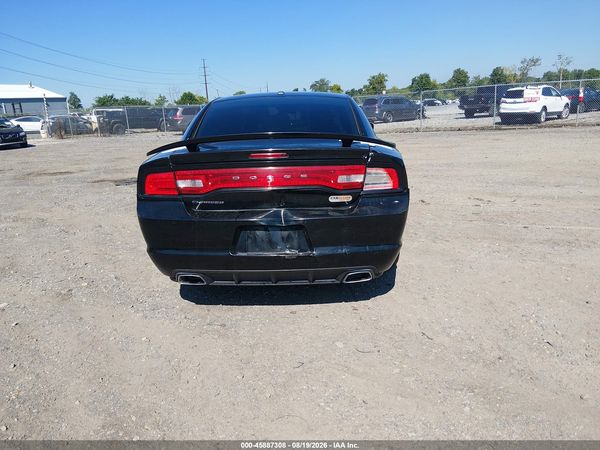 2013 DODGE CHARGER SXT — I119