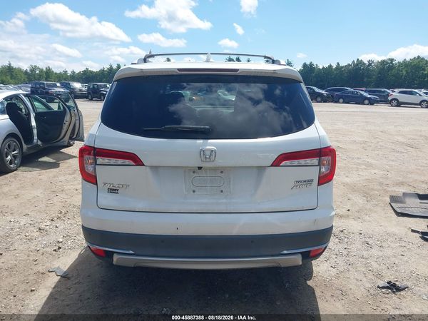 2020 HONDA PILOT AWD TOURING 7 PASSENGER