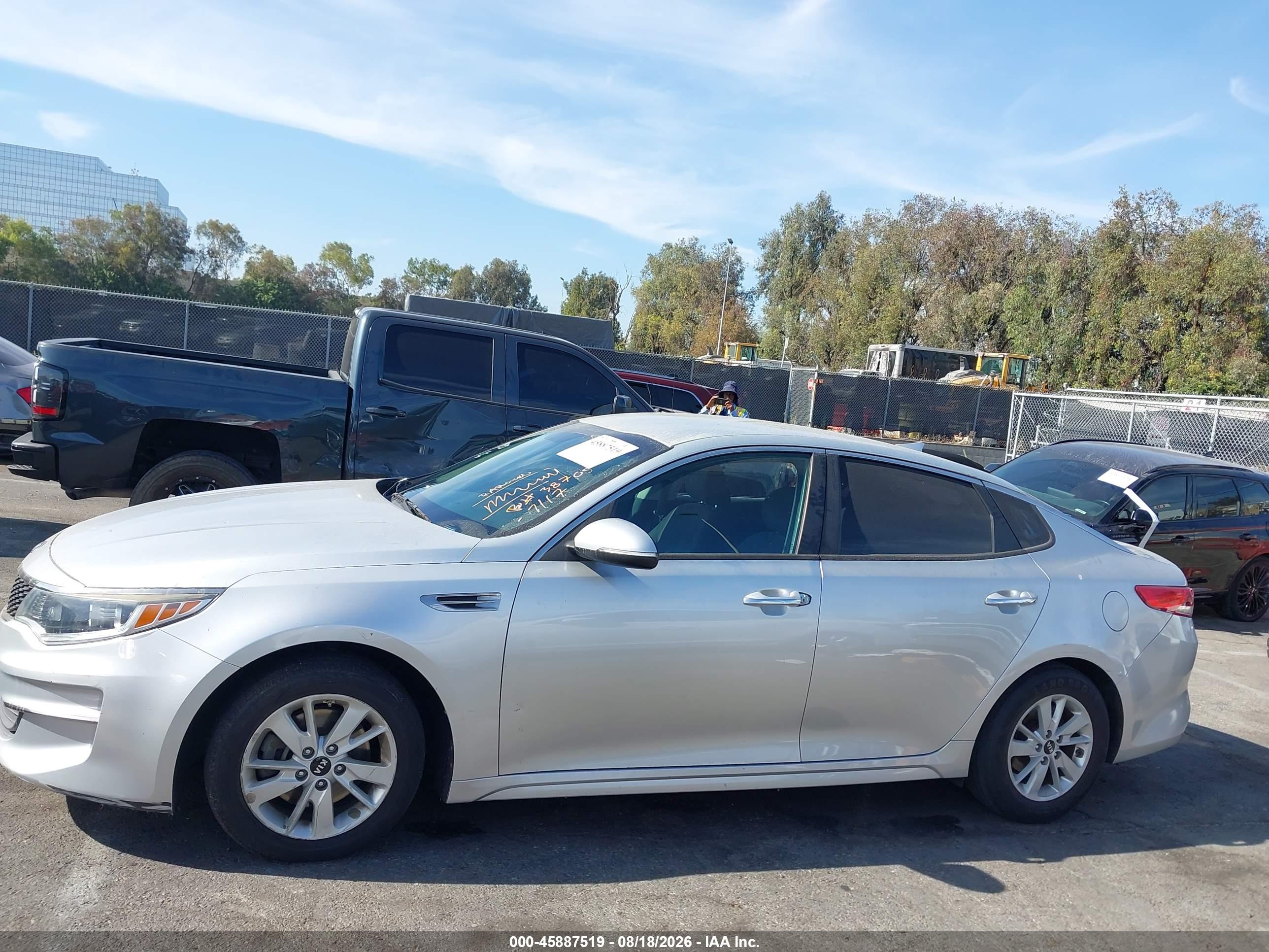 2016 KIA OPTIMA LX