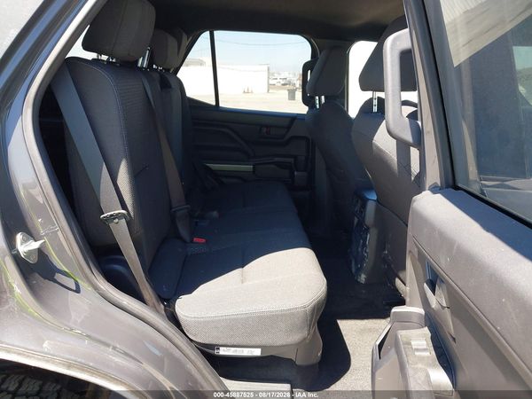 2025 TOYOTA 4RUNNER SR5