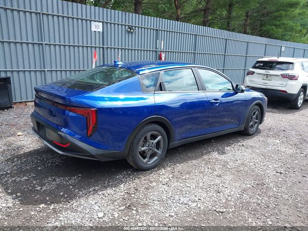 2025 KIA K4 LXS