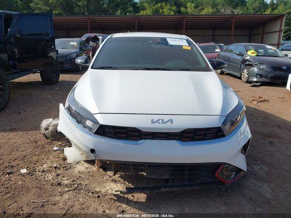 2023 KIA FORTE GT LINE