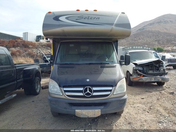 2013 MERCEDES-BENZ SPRINTER 3500 Standard Roof